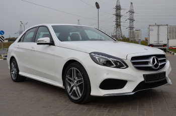 Mercedes Benz E200
