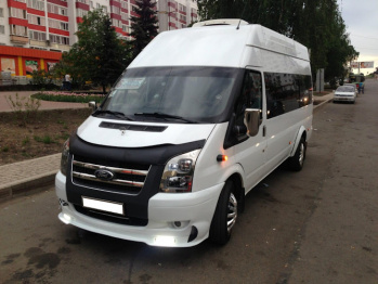 Ford Tranzit Lux